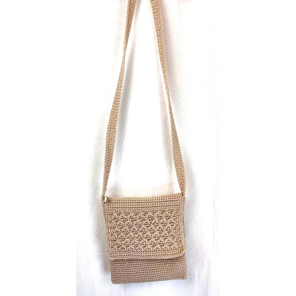 Vintage crochet cream colored purse by Worthington.